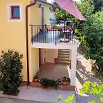 Апартаменты Gianni Vizinada